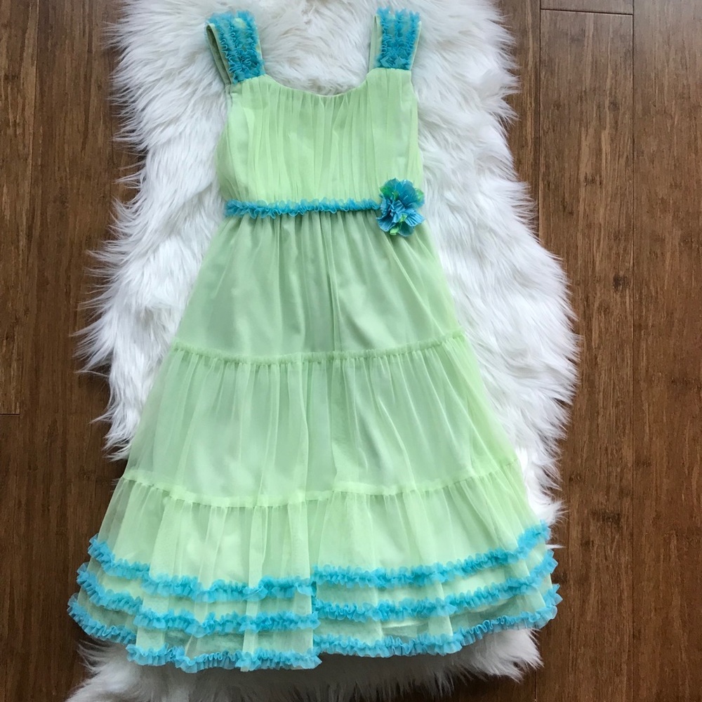 Jona Michelle size 8 girls dress green and blue